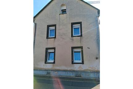 Haus in Wolken zu verkaufen - 250.000,00&nbsp;EUR Kaufpreis, ca.&nbsp; 260,00&nbsp;m&sup2; in Polch (PLZ: 56751)