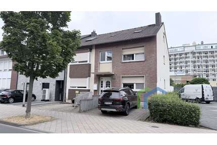 Haus zum Kaufen in Düren 495.000,00 € 244 m²