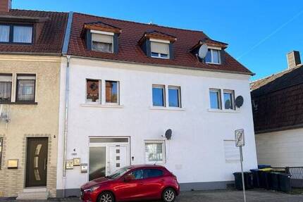 SchiffweilerLandsweiler, Saarbrücker Str., 1 Fam.-Haus