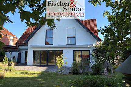 Haus zum Kaufen in Neustadt 675.000,00 € 217.5 m²