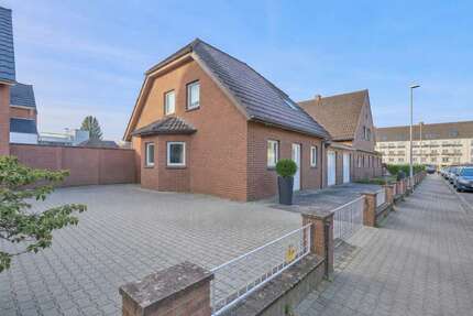 Haus zum Kaufen in Kaarst 899.000,00 € 219 m²