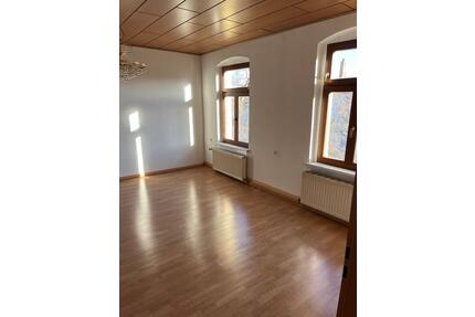 Vierraumwohnung im Zentrum - 600,00&nbsp;EUR Kaltmiete, ca.&nbsp; 110,00&nbsp;m&sup2; in Bernburg (Saale) (PLZ: 06406)