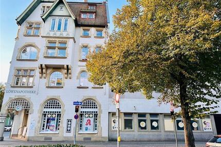JugendstilStadtVilla: EG mit Parkplätzen und Garage, Sofort frei - Coburg