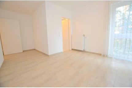 Exklusive helle Wohnung am Kurpark; barrierefrei mit Fahrstuhl - Bad Salzuflen