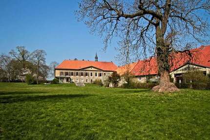 Wohnung zum Mieten in Lucklum 2.772,00 € 194 m²