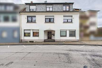Haus zum Kaufen in Koblenz Moselweiß 600.000,00 € 305.99 m² - Koblenz / Moselweiß