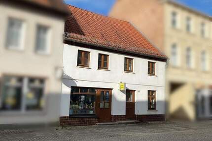 Kombinieren Sie Wohnen & Gewerbe in der Kleinstadt! Alternativ ist eine reine Wohnnutzung möglich! - Stavenhagen Stavenhagen, Reuterstadt