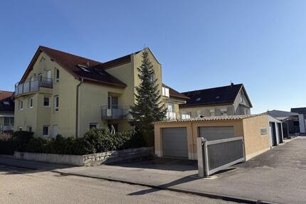 GEPFLEGTE 3-ZIMMERWOHNUNG MIT SÜDBALKON (IDEAL FÜR 2 bis 3 PERSONEN) - Flein