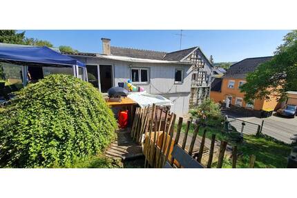 ***TOP-Lage in Wachtberg-Pech***Vielseitig bebauberes grosses Grundstück mit alten Haus***