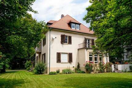 Haus zum Kaufen in Dresden 1.200.000,00 € 282.92 m²