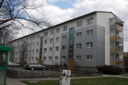 Wohnung zum Mieten in Hoyerswerda 360,00 € 62.09 m²