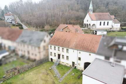 Haus zum Kaufen in Marpingen 100.000,00 € 147 m²