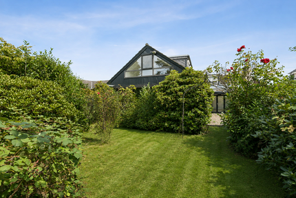 Haus zum Kaufen in Hannover 549.000,00 € 217 m²