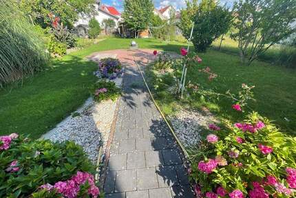 Einfamilienhaus mit viel Potenzial in Mörfelden zu verkaufen - Mörfelden-Walldorf