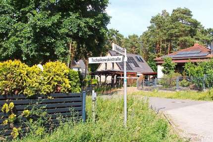 Grundstück zu verkaufen in Schildow 425.000,00 € 1073 m²