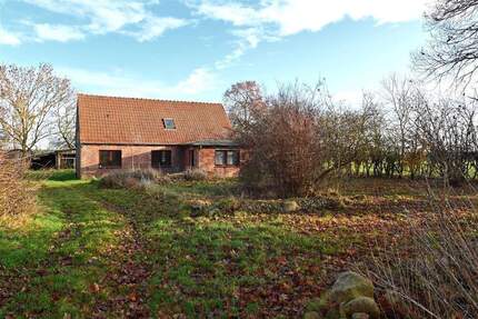 Einfamilienhaus in Alleinlage in Groß Behnkenhagen - Sundhagen