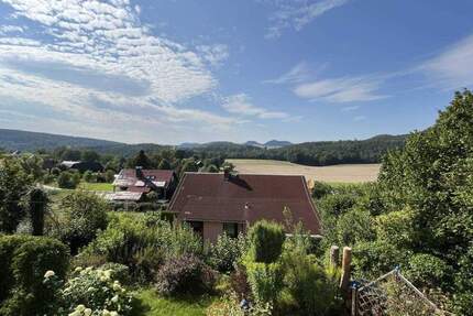 Sächsische Schweiz: EFH mit Blick in Kleingießhübel