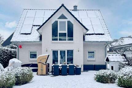Weitblick in der Stadt - Ihr nachhaltiges KfW 70 Haus mit direktem Waldzugang & Raum zum Wachsen - Lübeck Kücknitz