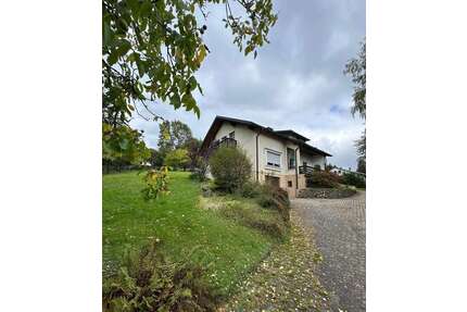 Haus zum Kaufen in Waldmünchen 245.000,00 € 170 m²