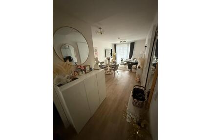 2- Zimmer-Wohnung mit Terrasse und Garten - vollständig möbliert - Großbeeren