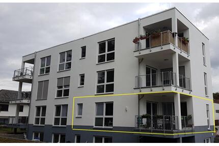 Helle 3-Zimmer-Wohnung mit Loggia, Ankleidezimmer & Aufzug - Bad Camberg