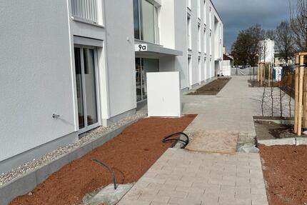 Betreutes Wohnen - 980,00&nbsp;EUR Kaltmiete, ca.&nbsp; 67,00&nbsp;m&sup2; in Aichach (PLZ: 86551)