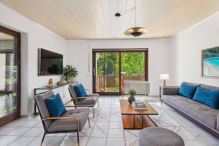 Charmante 2-ZKB-Wohnung mit Terrasse und Blick ins Grüne - Riegelsberg / Güchenbach