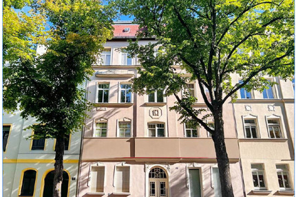 2-Zi.-Wohnung (53 m²) mit NEUER Einbauküche + optional vollmöblie - Gera Alt-Bieblach