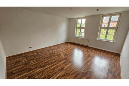 Helle 4 Zimmerwohnung 89m³ im Altbauzentral gelegen - Osterode am Harz