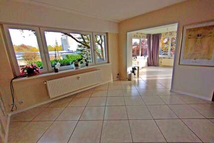 Wohnung zum Kaufen in Trierweiler 326.000,00 € 145 m²