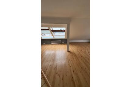 2 Zimmerwohnung - 930,00&nbsp;EUR Kaltmiete, ca.&nbsp; 64,00&nbsp;m&sup2; in Böblingen (PLZ: 71034) Dagersheim