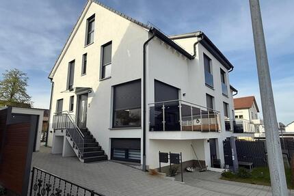 Attraktive Doppelhaushälfte in Herrenberg-Affstätt
