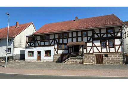 Haus zum Kaufen in Morschen 145.000,00 € 283 m²