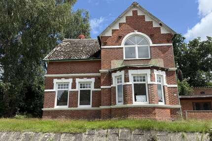 Haus zum Kaufen in Kuden 99.000,00 € 134 m²