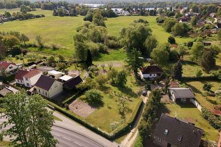 Grundstück zu verkaufen in Schwielowsee 298.000,00 € 2400 m²