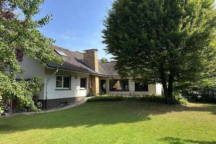 Haus zum Kaufen in Hanau Großauheim 799.000,00 € 300 m² - Hanau / Großauheim