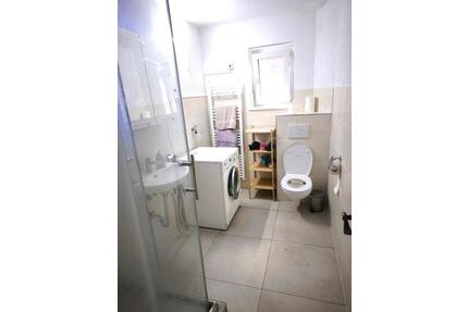 WG Zimmer für Frauen in Zuffenhausen - Stuttgart Luginsland