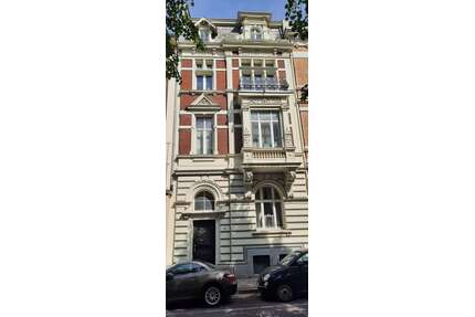 Haus zum Kaufen in Aachen Burtscheid 1.150.000,00 € 255 m²