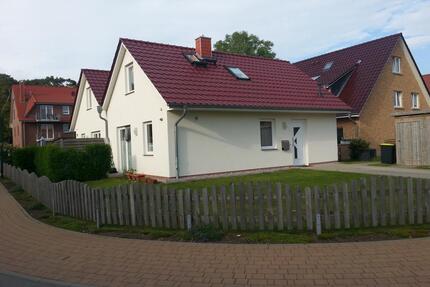 Doppelhaushälfte in Boltenhagen 300 Meter zum Strand