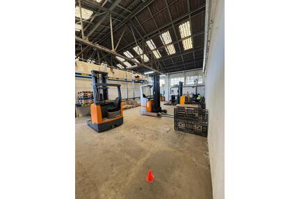 Kalte Halle zu Vermieten - 1.500,00&nbsp;EUR Kaltmiete, ca.&nbsp; 5,90&nbsp;m&sup2; in Bochum (PLZ: 44809) Bochum-Mitte