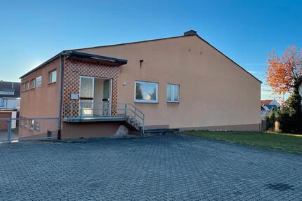Lagerhalle mit Büro - 950,00&nbsp;EUR Kaltmiete, in Hilpoltstein (PLZ: 91161)