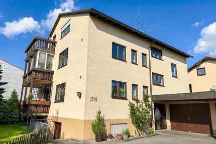 Gepflegte 4,5-Zimmerwohnung mit off. Kamin, Wintergarten und gem. Gartenbereich - Steinenbronn