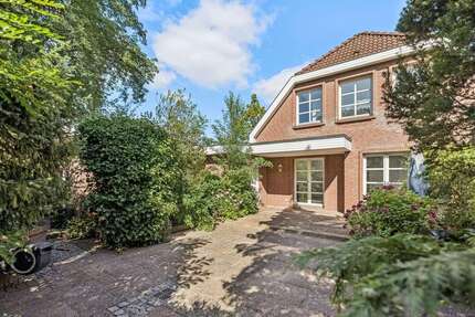 Haus zum Kaufen in Isernhagen 495.000,00 € 133 m²