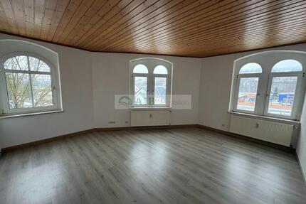 Einziehen & Wohlfühlen +++4-Raumwohnung mit Kamin, Stellplatz, Grillecke+++ - Olbernhau