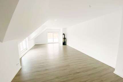 Wohnung zum Kaufen in Rostock 579.000,00 € 121.11 m²