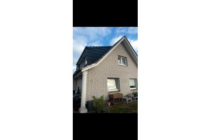 Schöne Dreizimmerwohnung mit Garten - Delmenhorst Düsternort