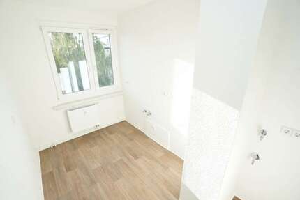 Wohnung zum Mieten in Chemnitz 359,66 € 57.78 m²