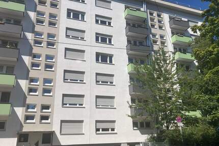 Zuhause für Stadtschwärmer: 2-Zi. - Stuttgart Mitte