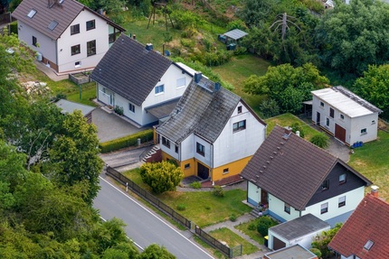 Ihr neues Zuhause in Gera: Einfamilienhaus mit Garage und praktischem Nebengelass!