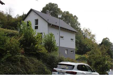 Haus zum Kaufen in Flörsbachtal 365.000,00 € 120 m²